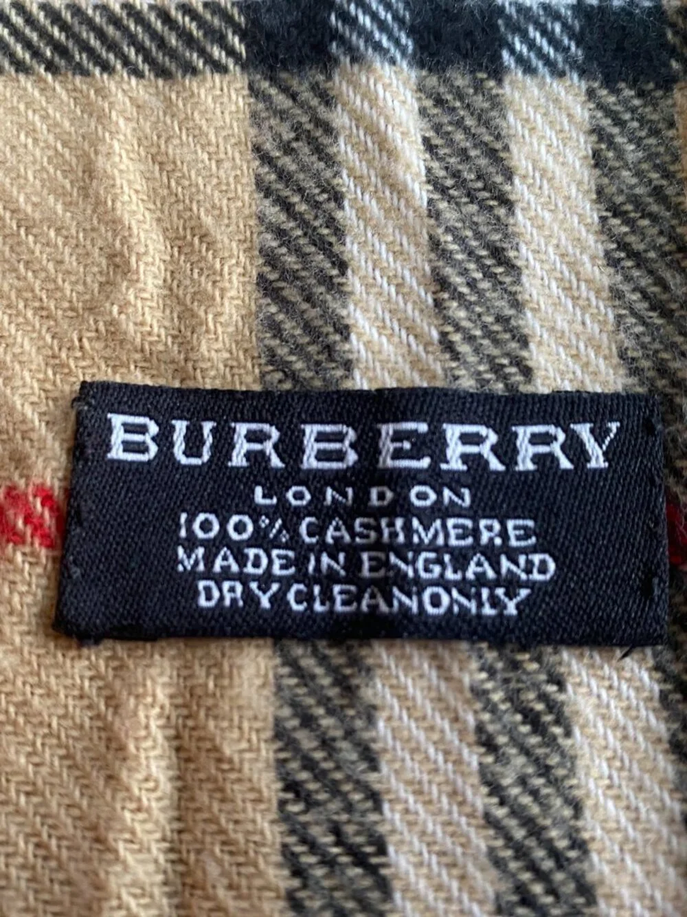 Burberry 100% Cashmere Nova Check Plaid Fringe Scarf England